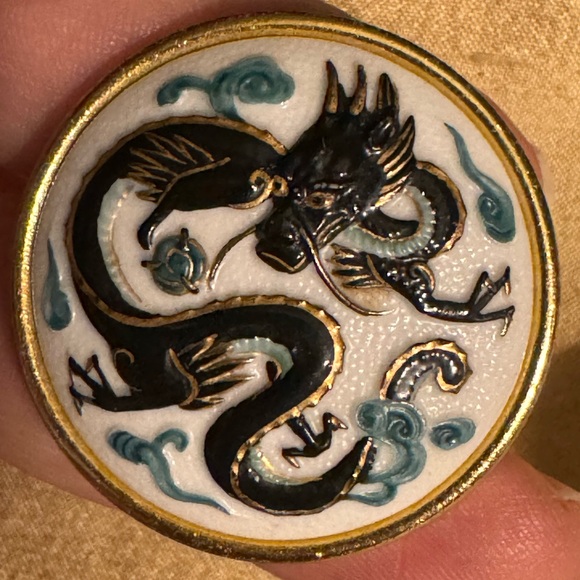 Vintage Toshikane Porcelain Dragon Cufflinks - Picture 2 of 7